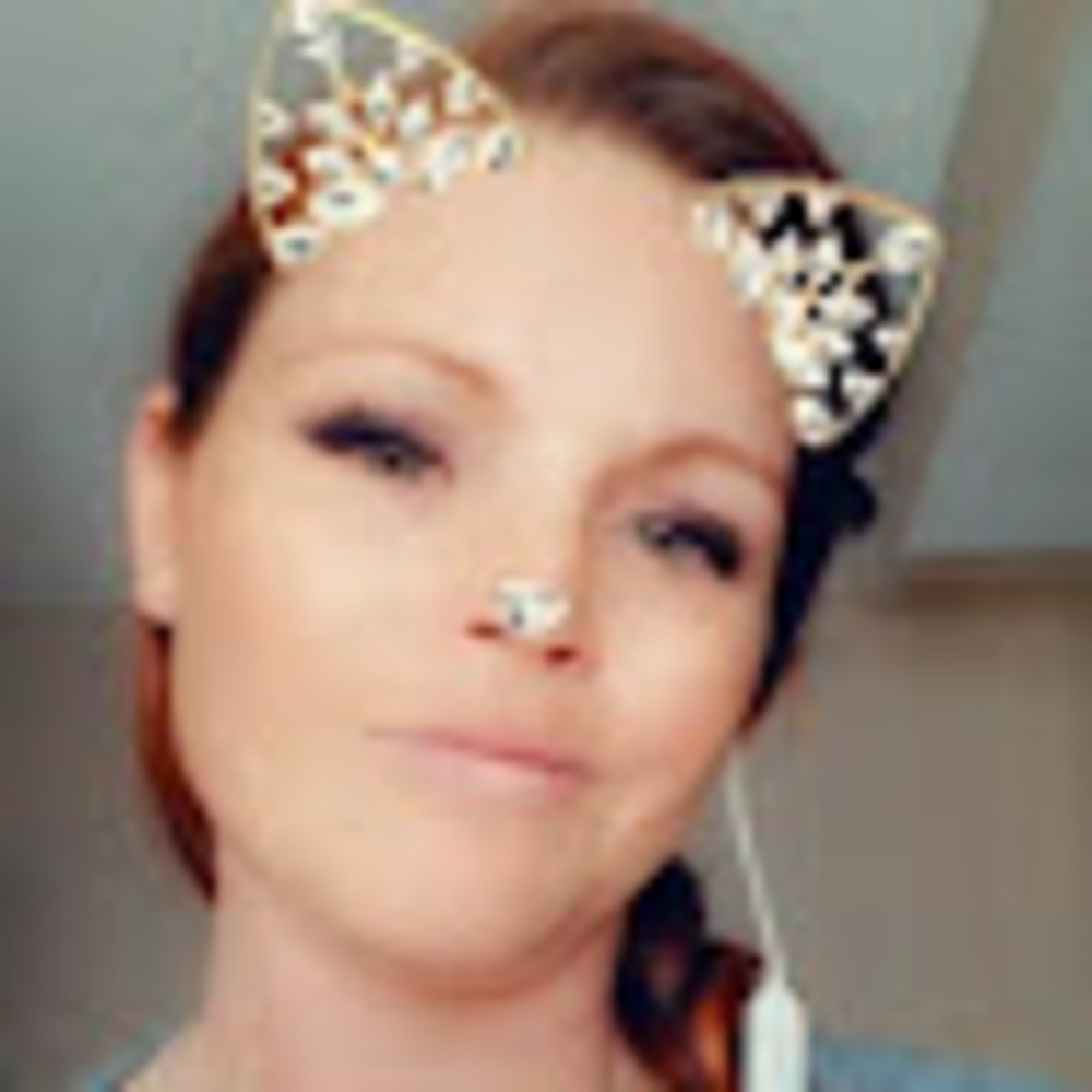 Meet your Posher, Karrie